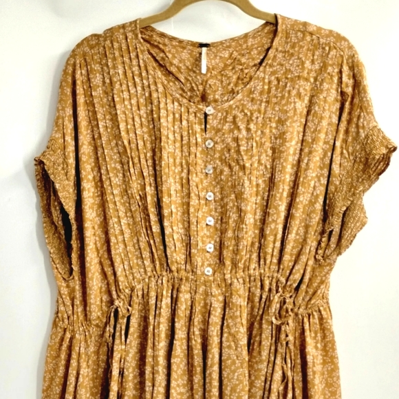 Free People Dress One Fine Day Ditsy Floral Print Milk Chocolate - Picture 5 of 14